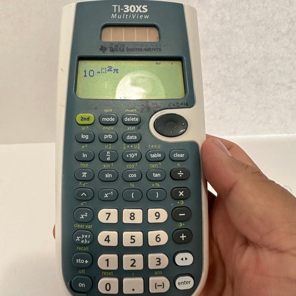 Texas Instruments‎ calculator - Picture 2 of 3